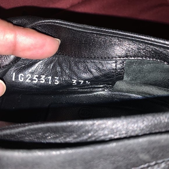 I AM ON SALE! CHANEL SOFT LEATHER BOOTIES - Picture 14 of 15